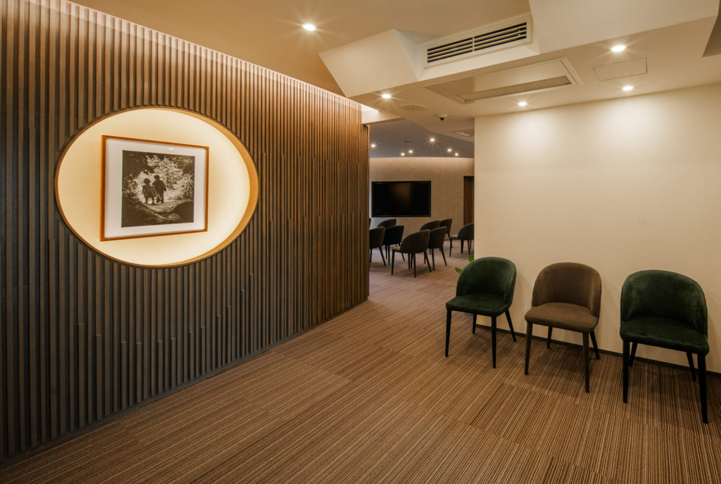 トモニこころのクリニック